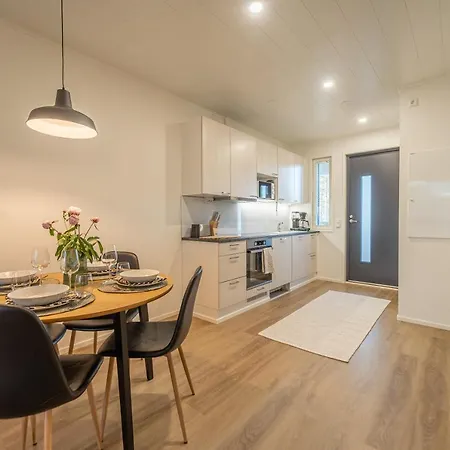 Tuomenkartano B10 Apartman